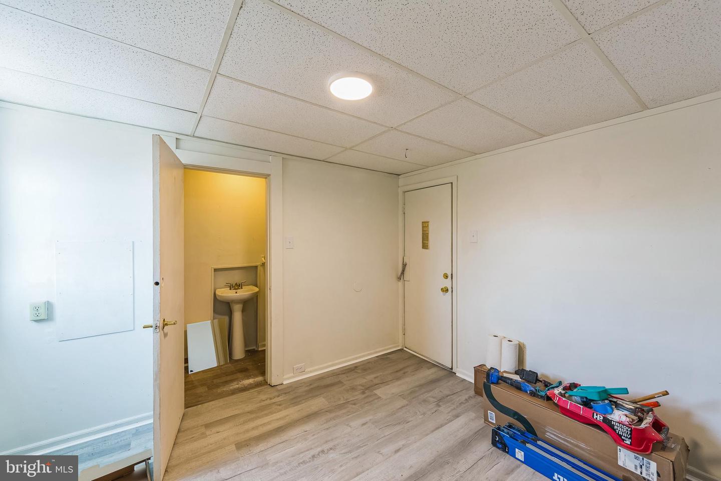 209 Property Photo 40
