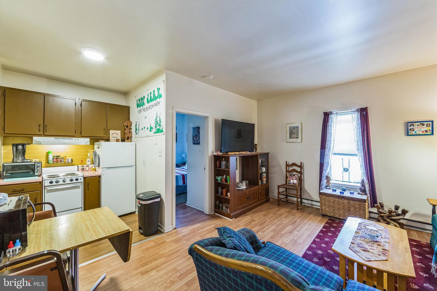 209 Property Photo 43
