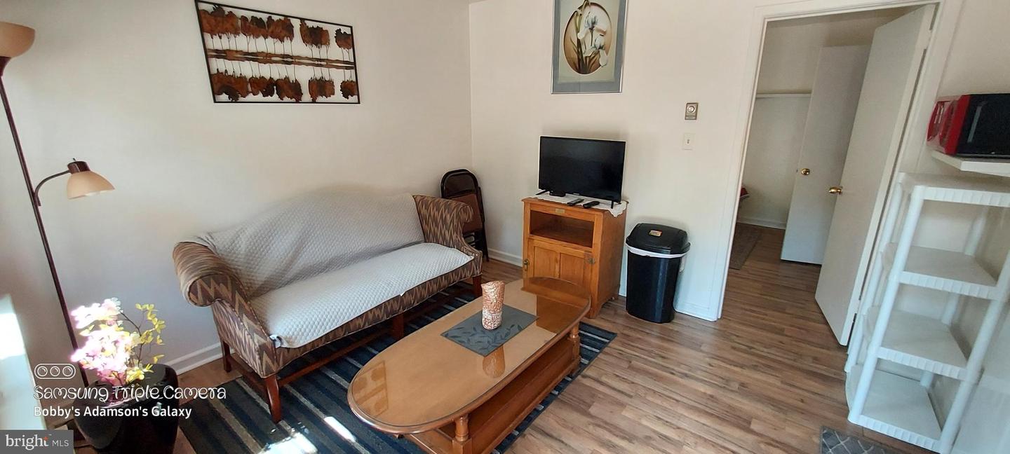 209 Property Photo 52