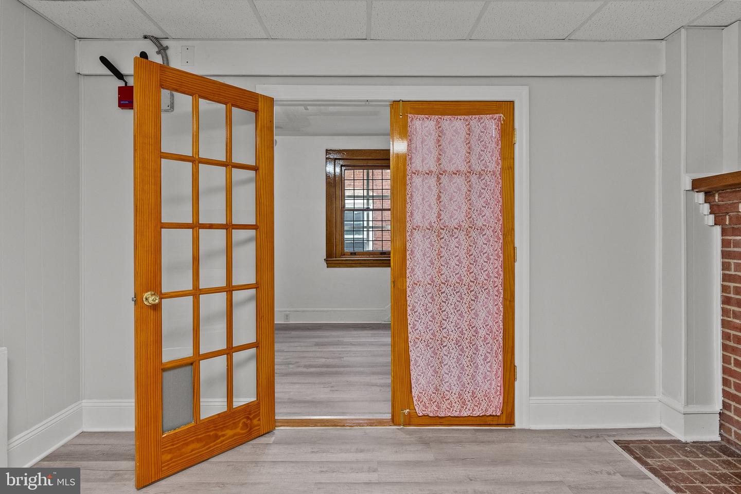 335 N Broad St Property Photo 4