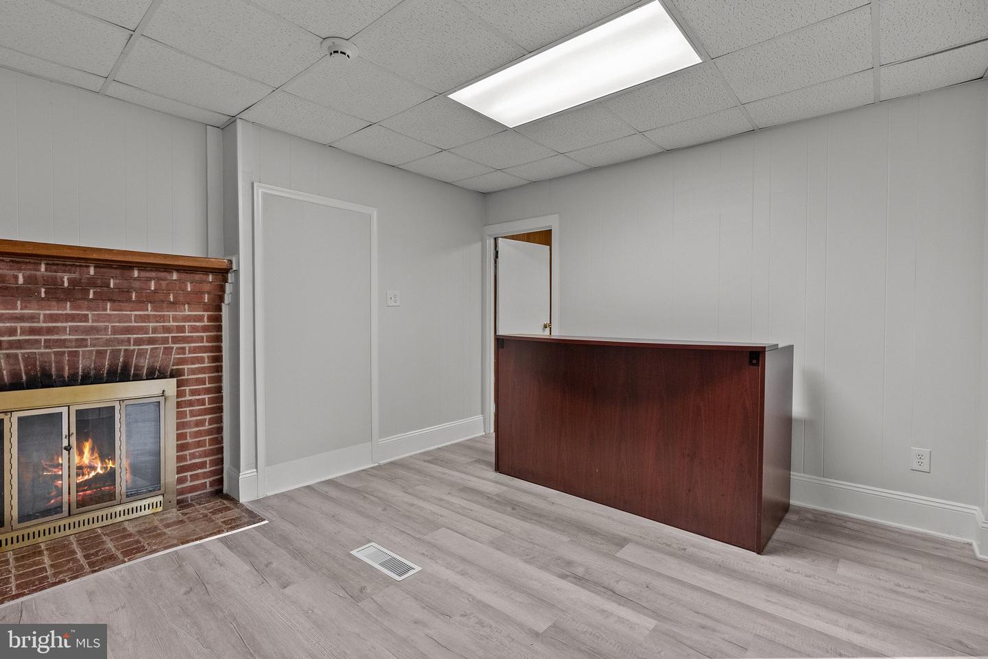 335 N Broad St Property Photo 5