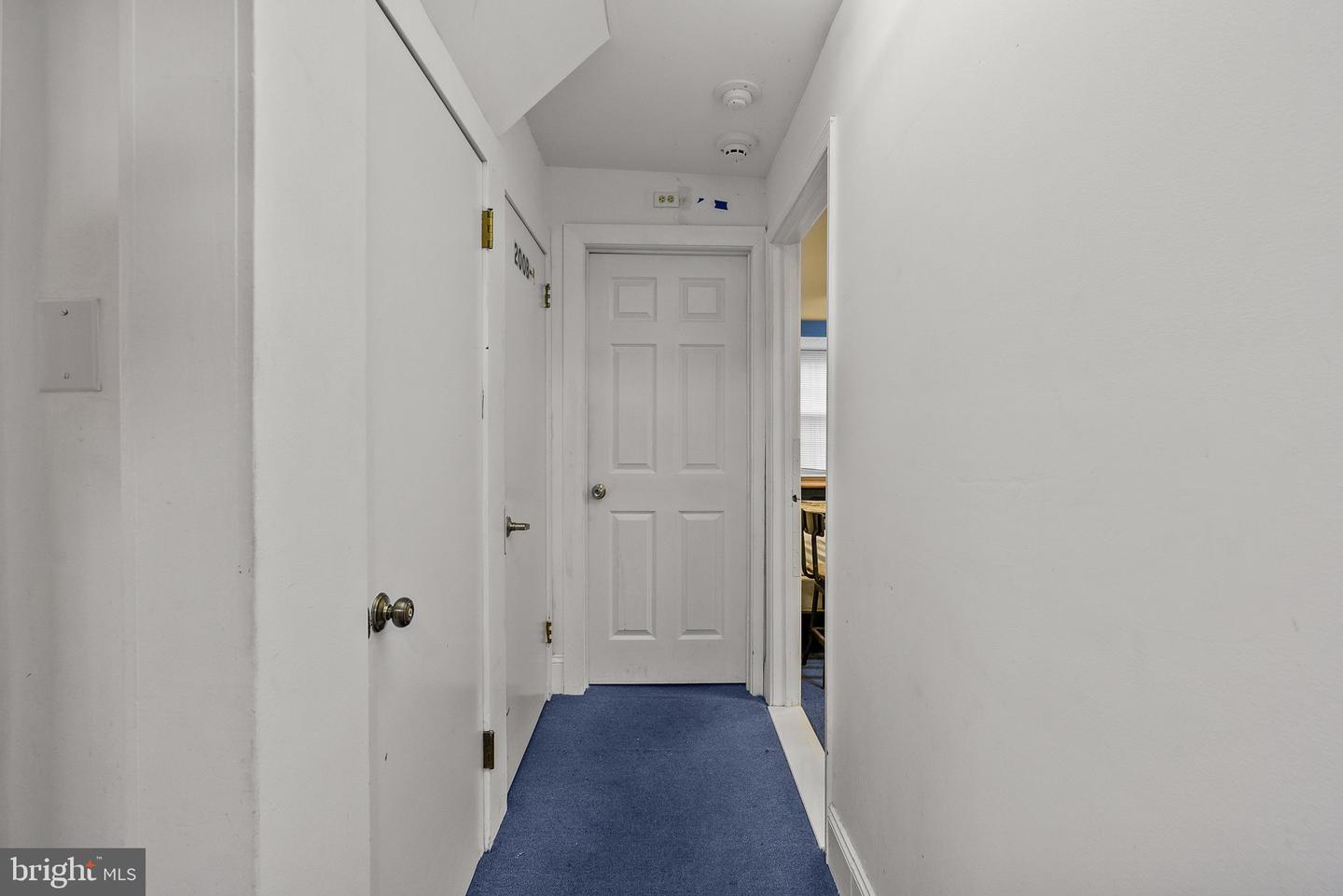 335 N Broad St Property Photo 12