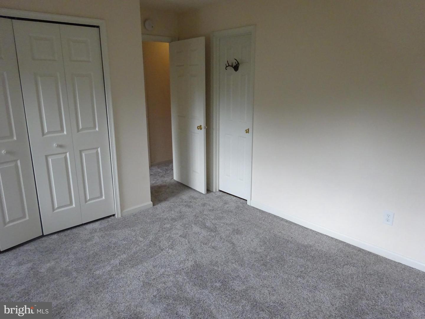 600 E Main St Property Photo 58