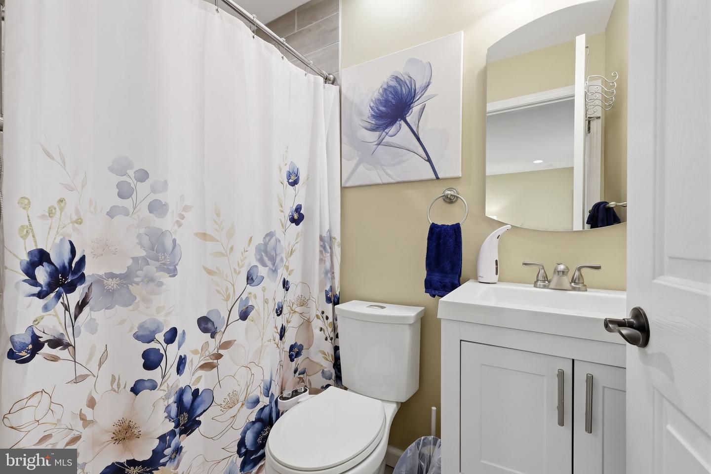 80 High Point W Property Photo 24