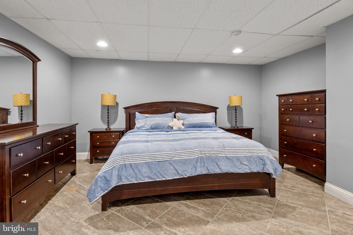 80 High Point W Property Photo 48
