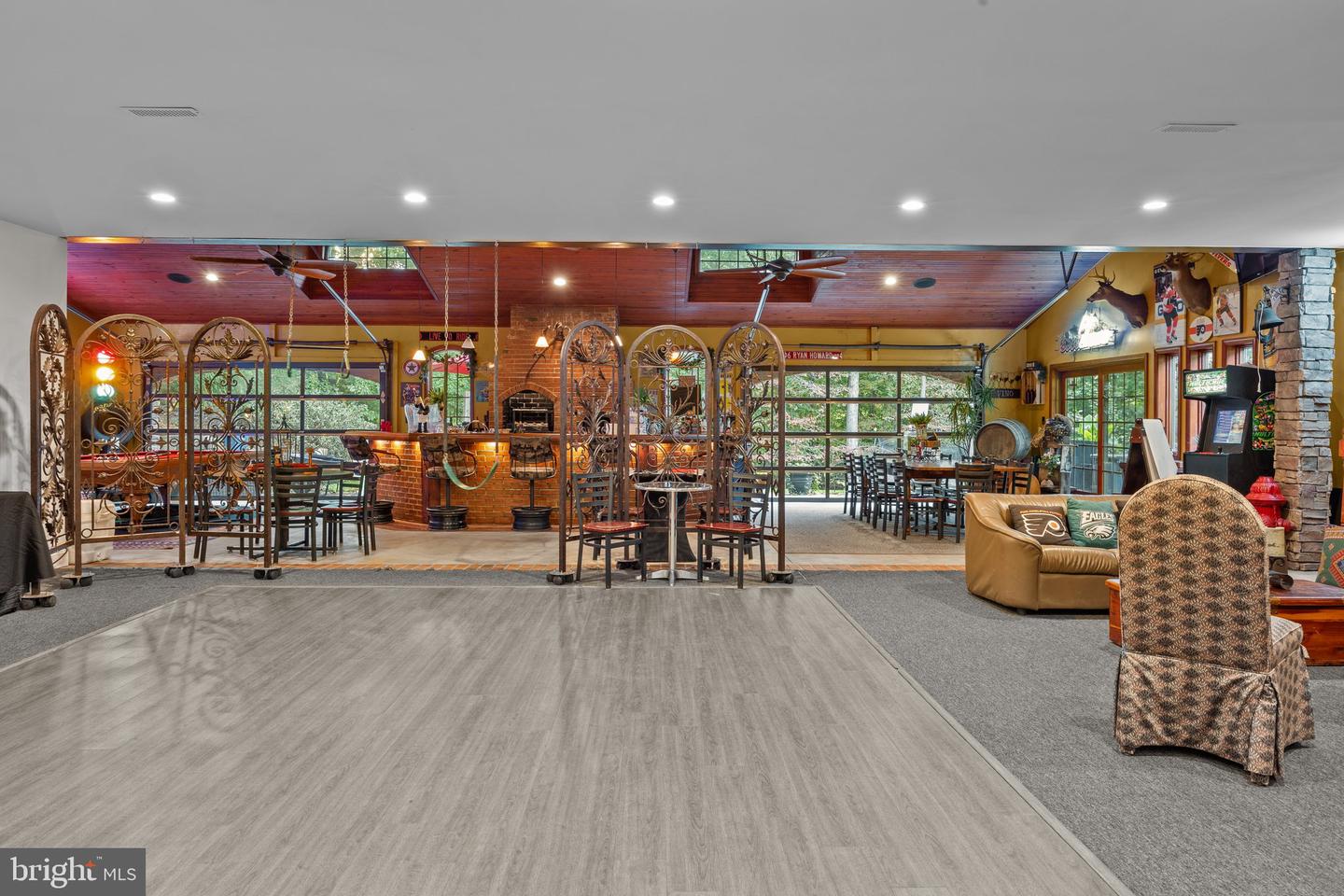80 High Point W Property Photo 63