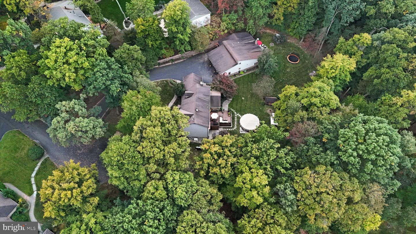 80 High Point W Property Photo 116