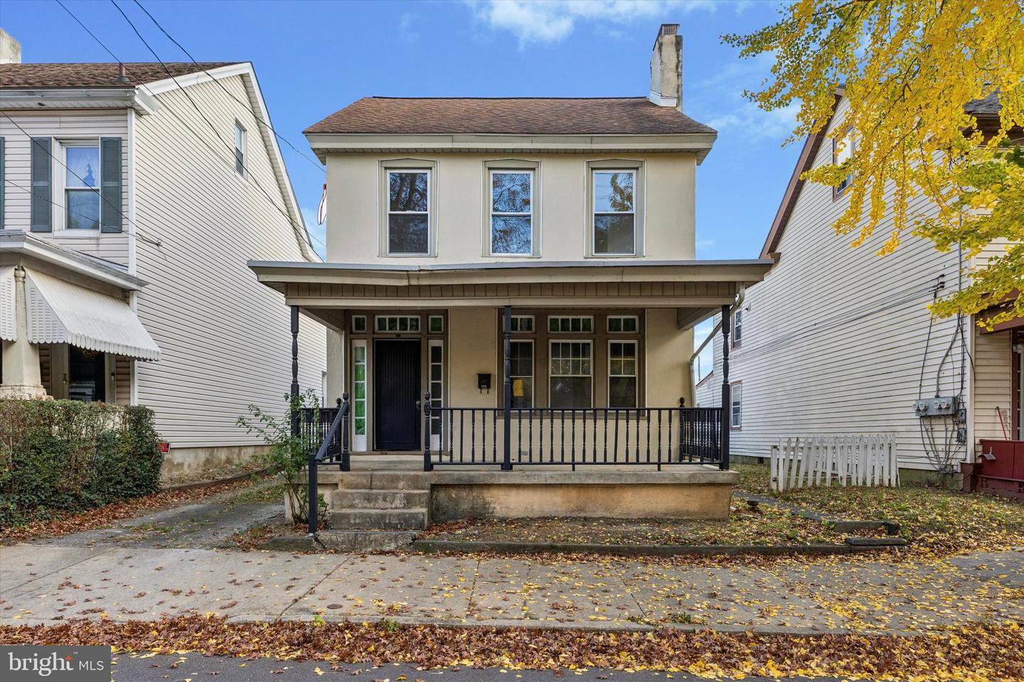 110 S Franklin St Property Photo 1