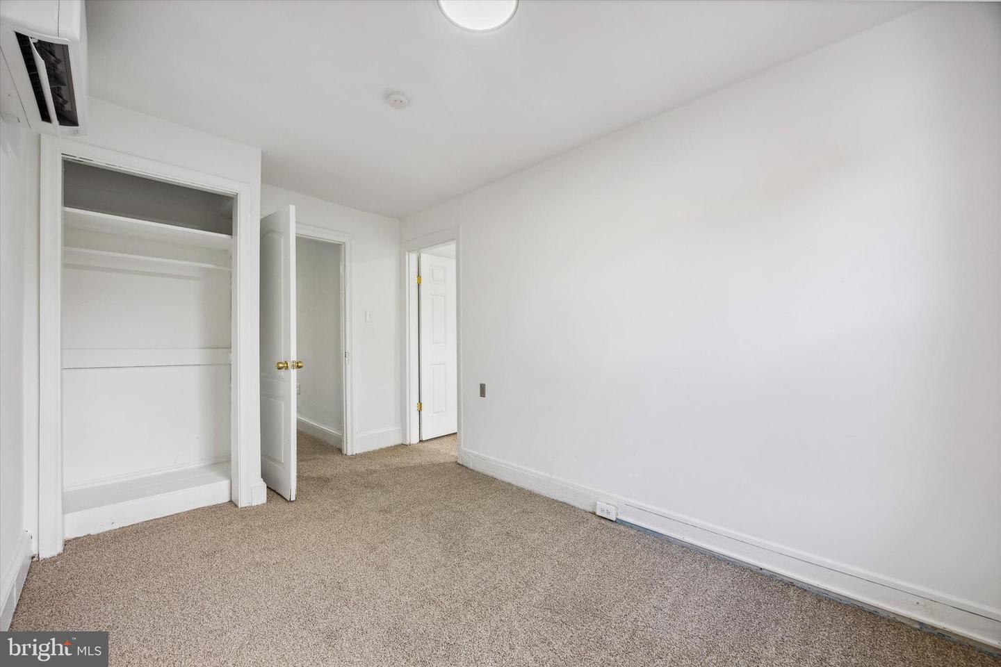 110 S Franklin St Property Photo 24
