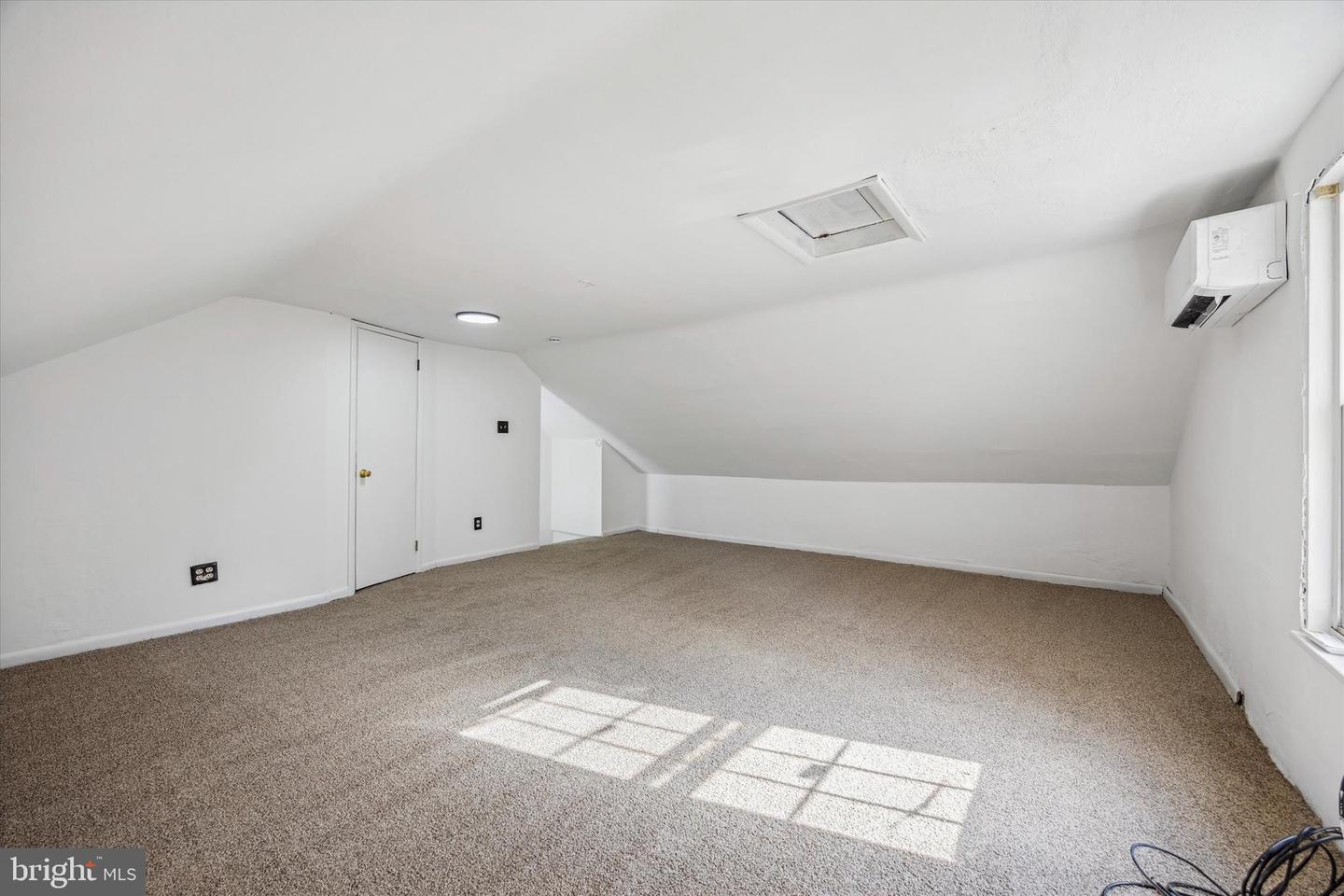 110 S Franklin St Property Photo 28