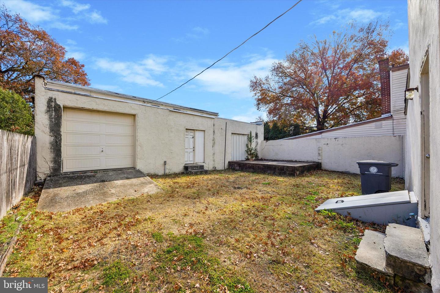 110 S Franklin St Property Photo 29