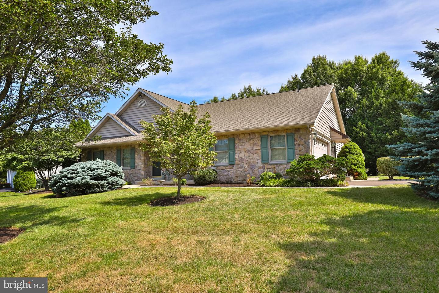 3805 Reiniger Rd Property Photo