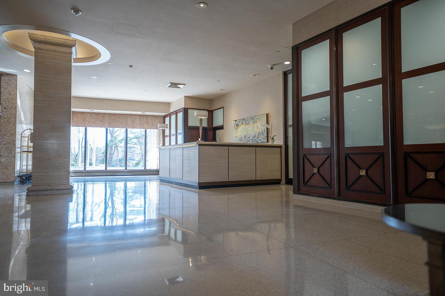 191 Presidential Blvd #r-402 Property Photo 6