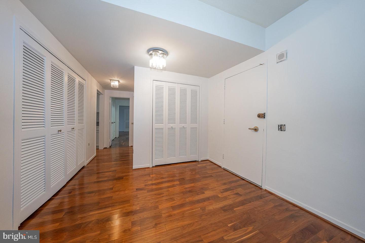191 Presidential Blvd #r-402 Property Photo 8