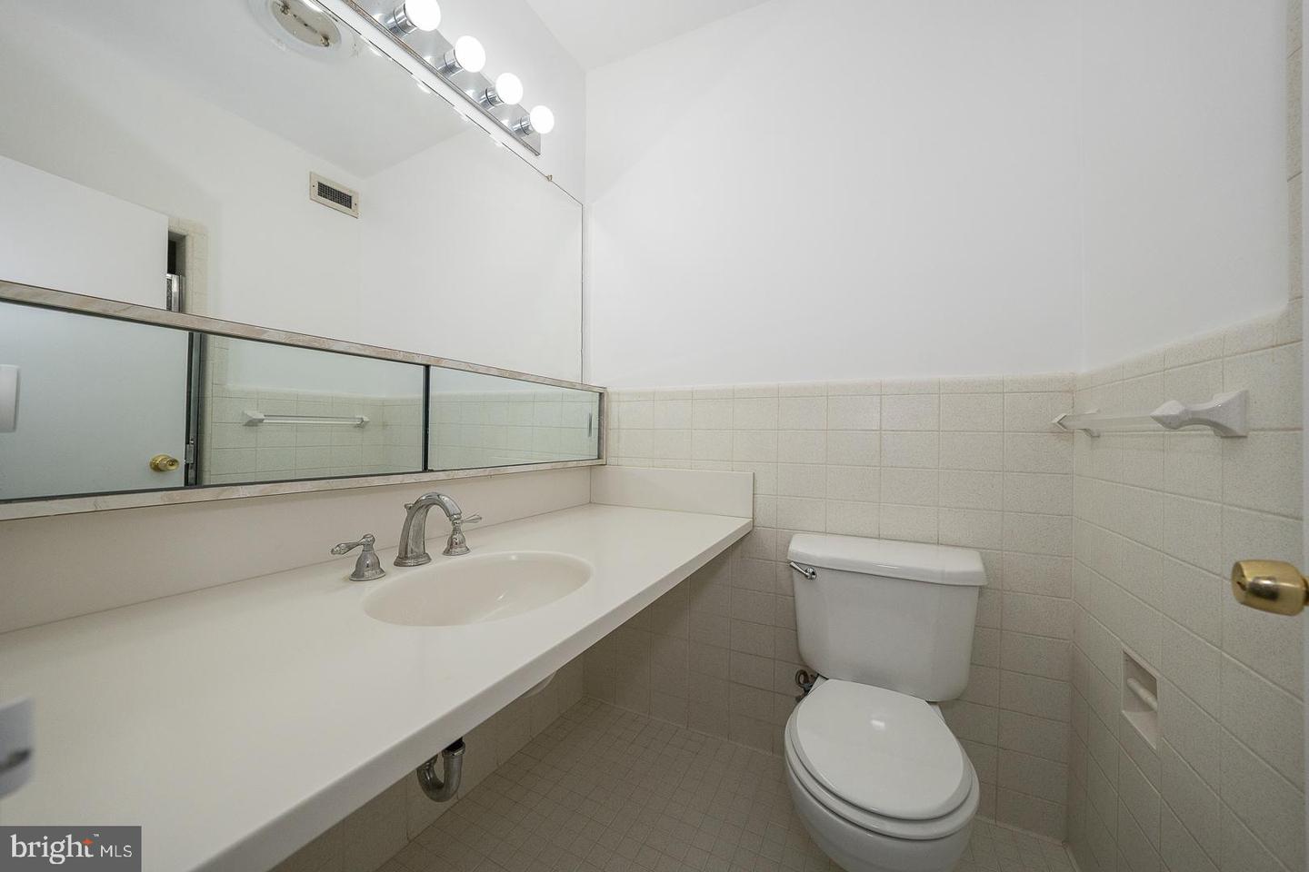 191 Presidential Blvd #r-402 Property Photo 19