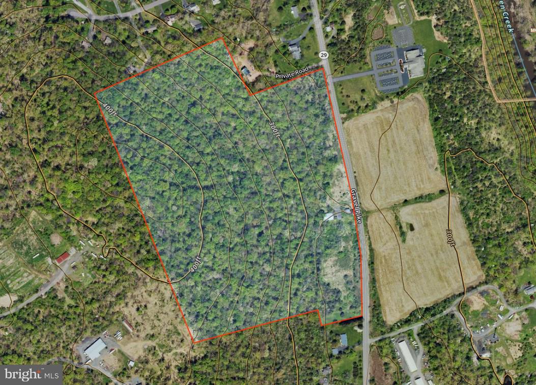 1823 Gravel Pike Property Photo 1