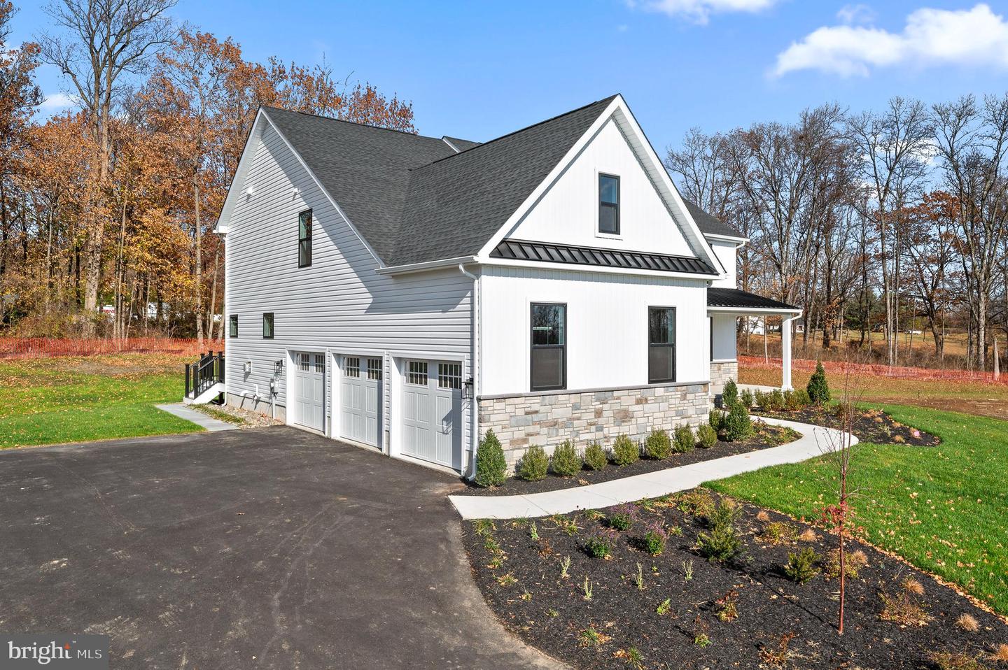 1104 Arden Dr #methacton School Property Photo 4