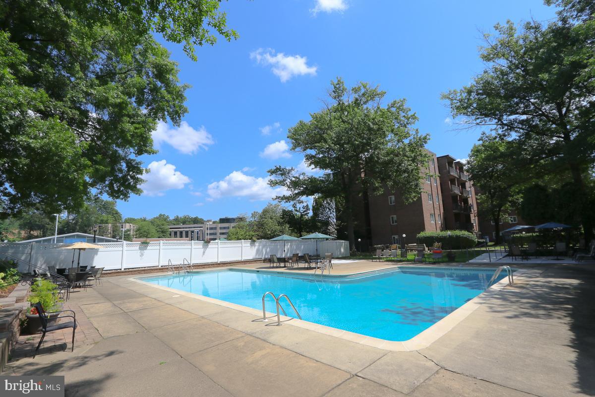 1570 The Fairway #507e Property Photo 25