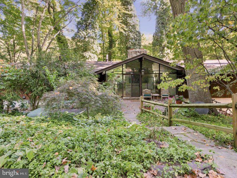 204 Dove Ln Property Photo