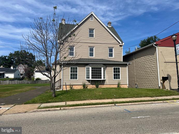 1664 Easton Rd Property Photo 1