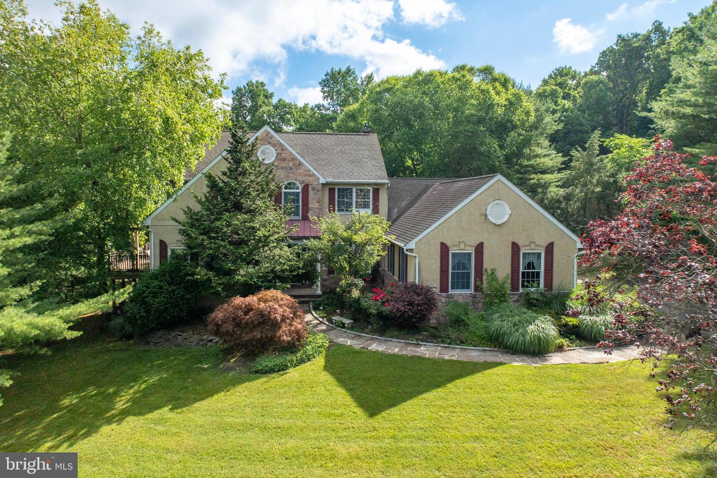 Belcourt Estates Real Estate Listings Main Image
