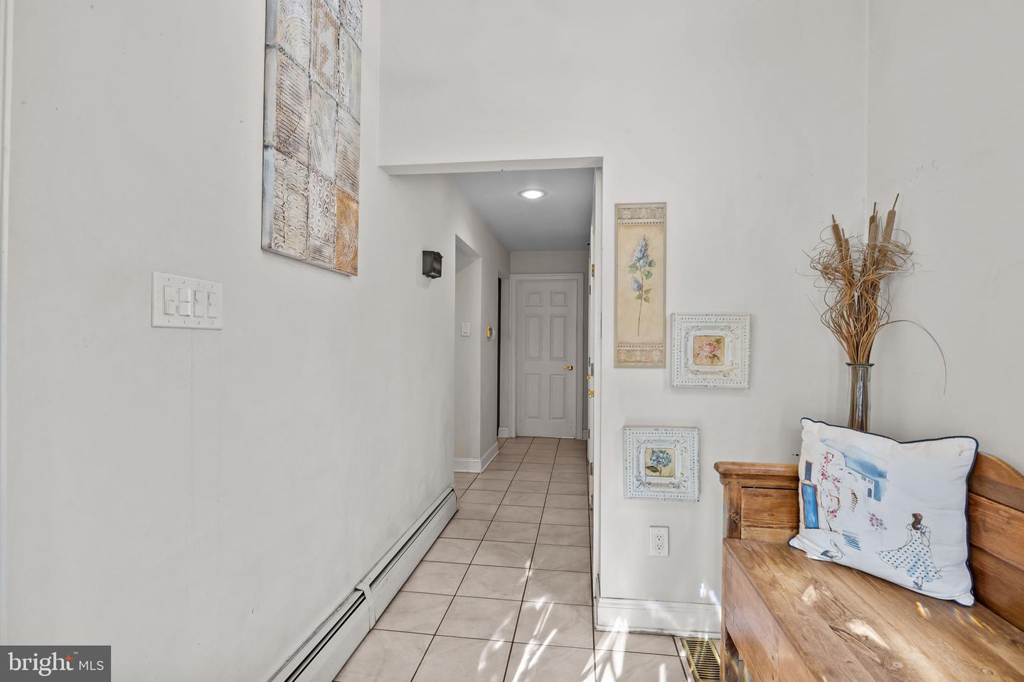 50 High Pt E Property Photo