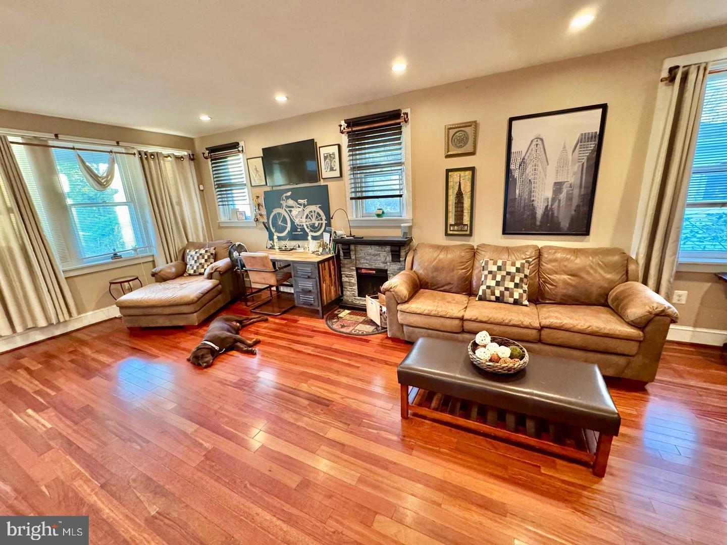 25 E Germantown Property Photo 6