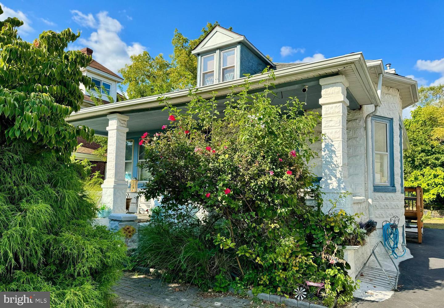 25 E Germantown Property Photo 15