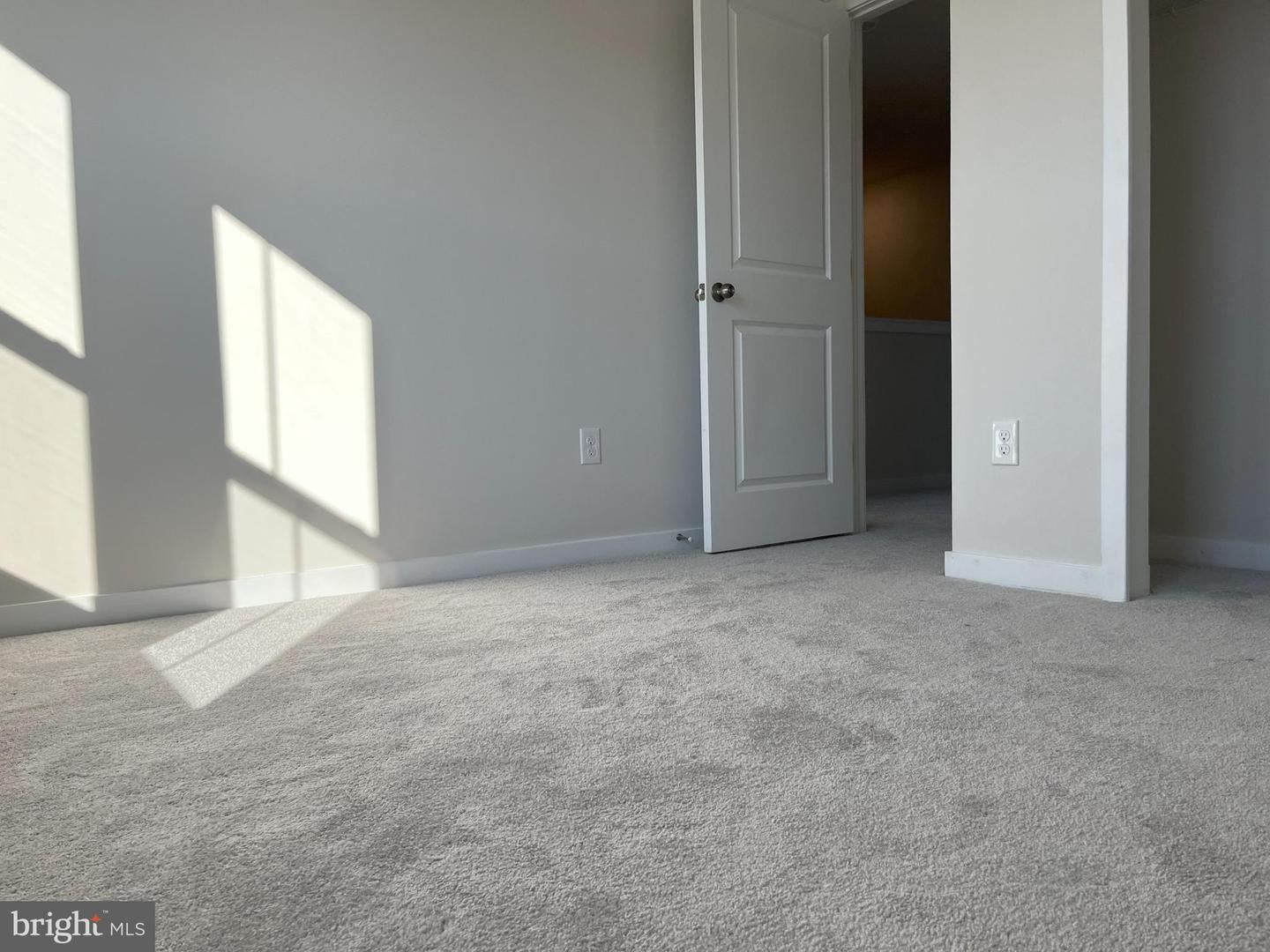 63 Continental Way Property Photo 38