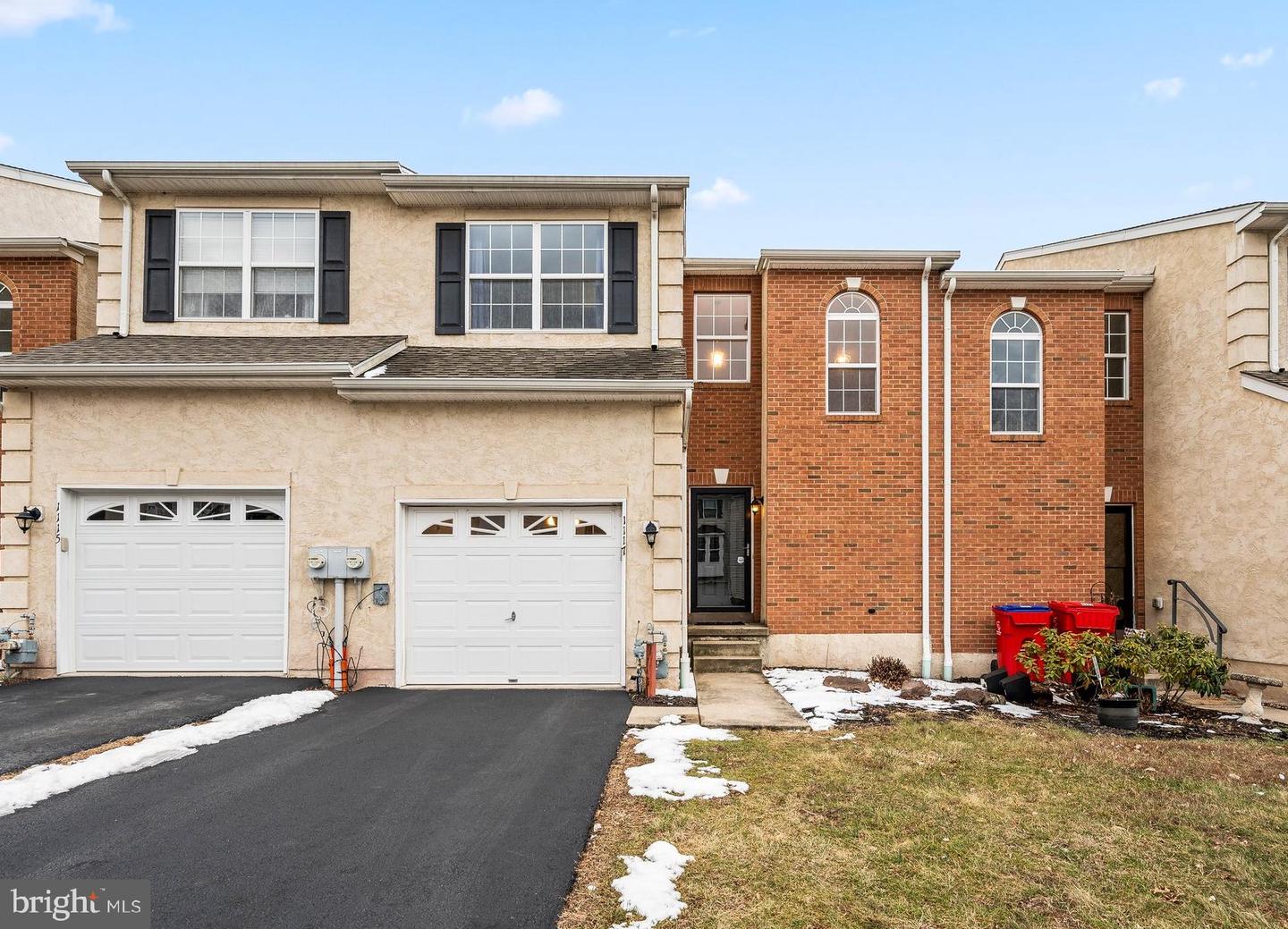 1117 Sageview Dr Property Photo