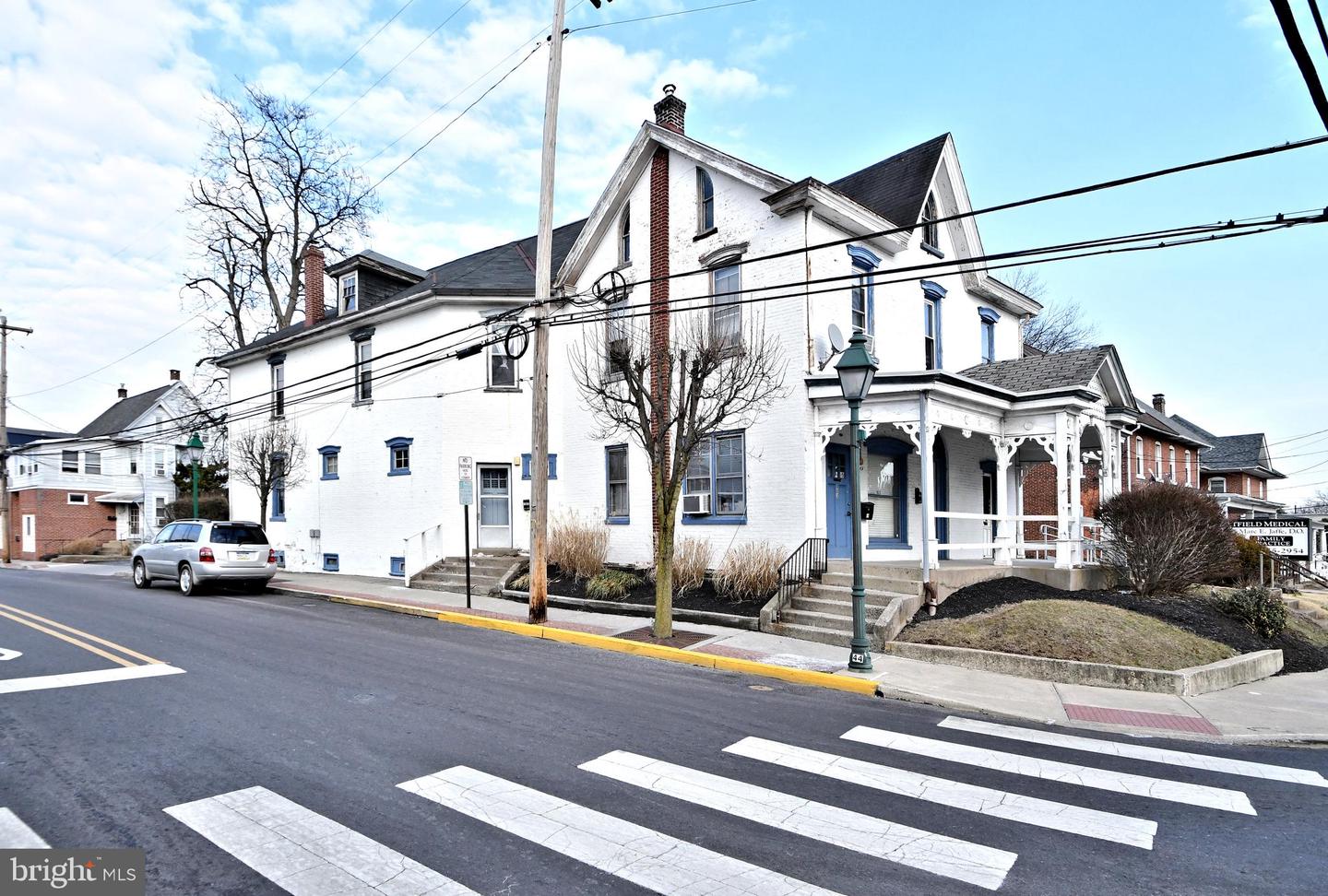 105 S Main St Property Photo