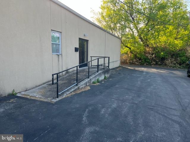 1200 FAYETTE ST #2 Property Photo 1