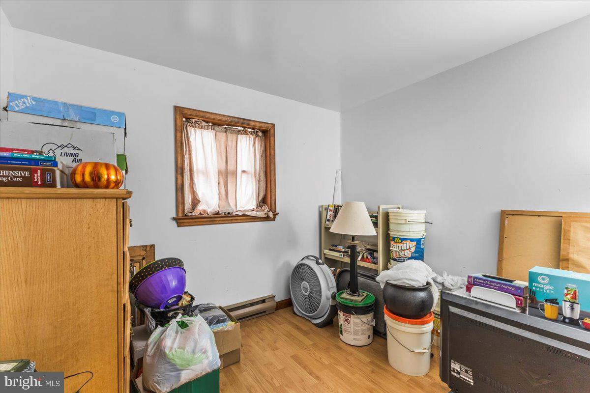 303 Fairview St Property Photo 18