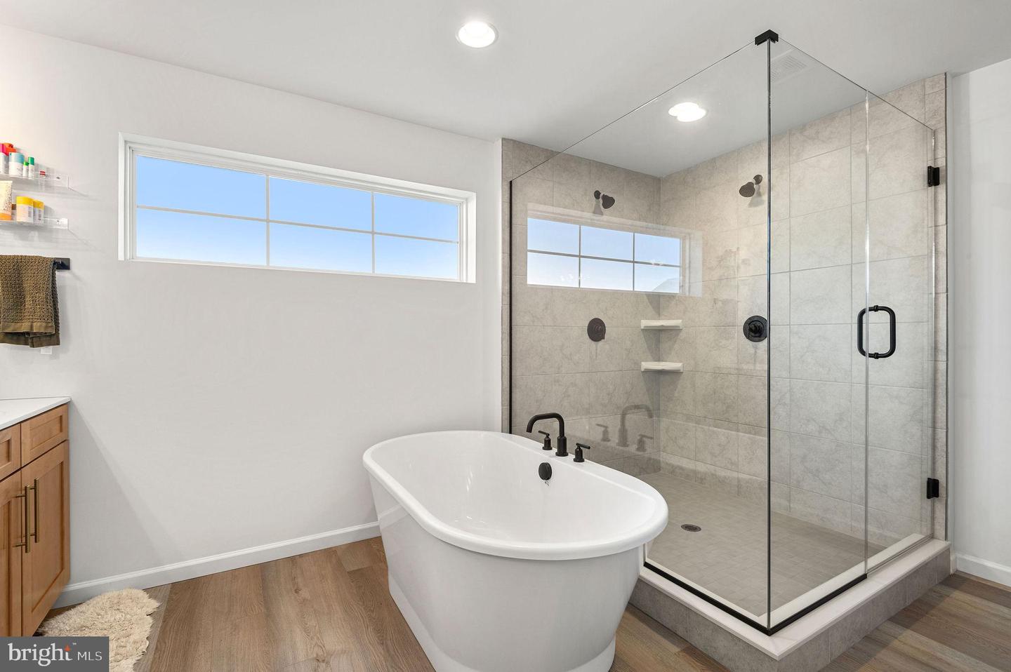1033 Smyth Ln Property Photo 33