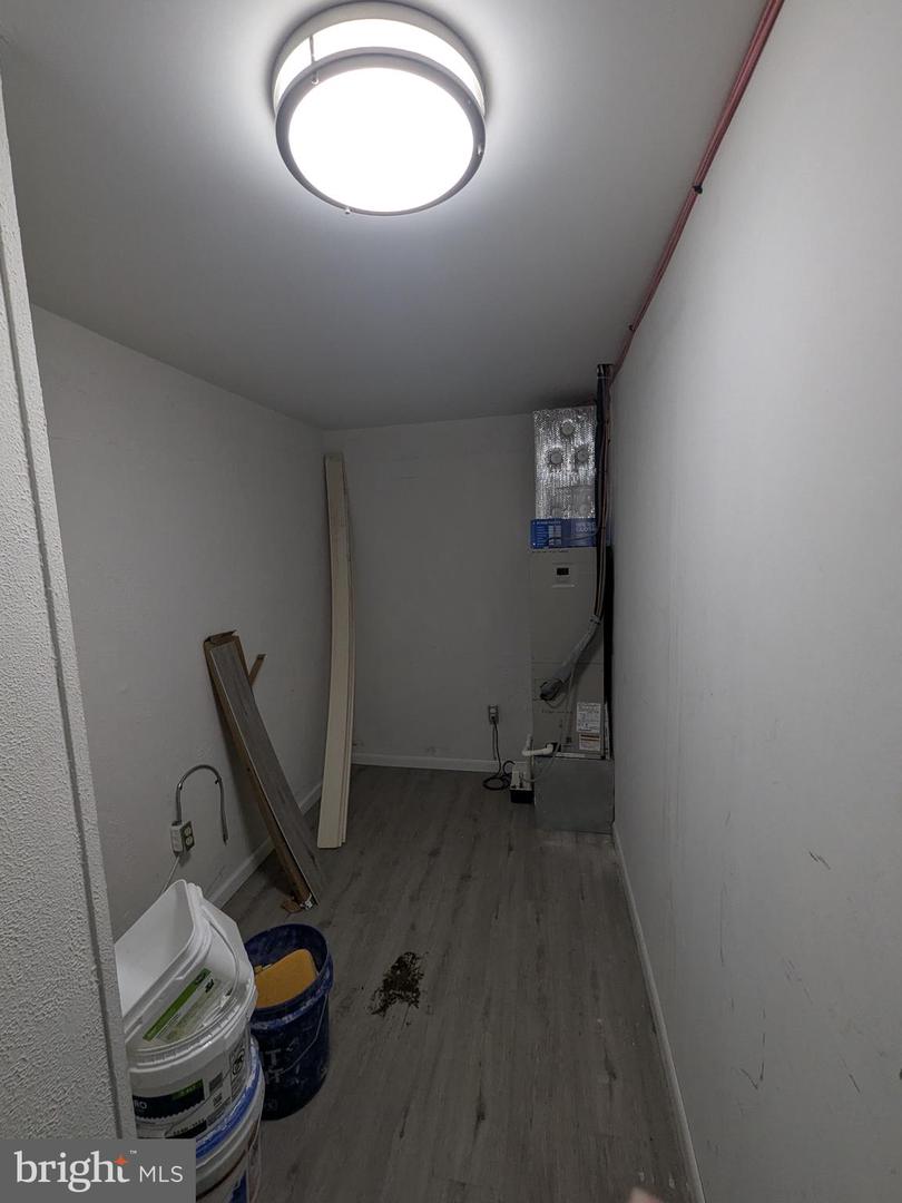 7852 Montgomery Ave Property Photo 8