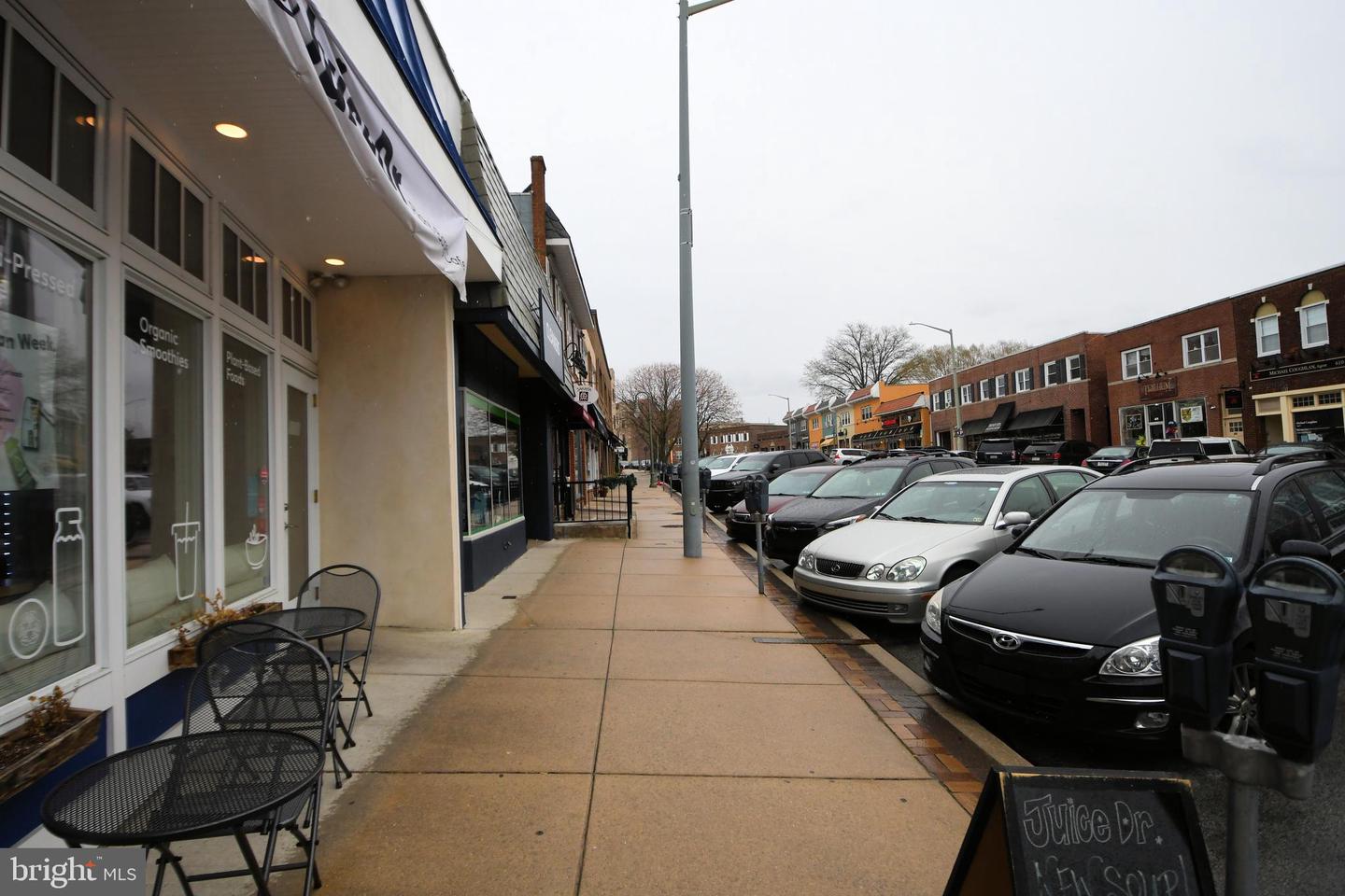 46 Rittenhouse Pl Property Photo 6