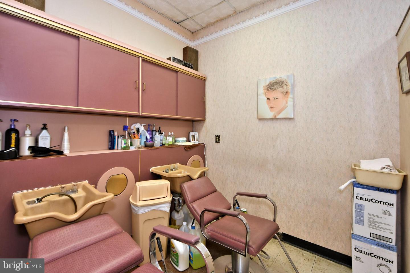 46 Rittenhouse Pl Property Photo 25