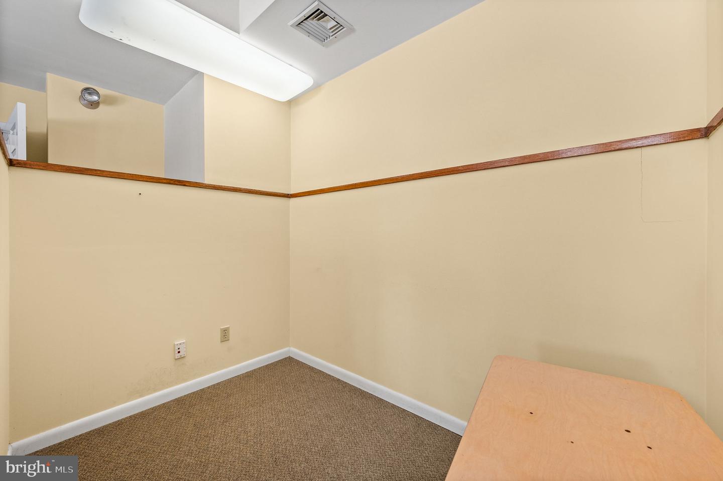 724 Fitzwatertown Rd Property Photo 27