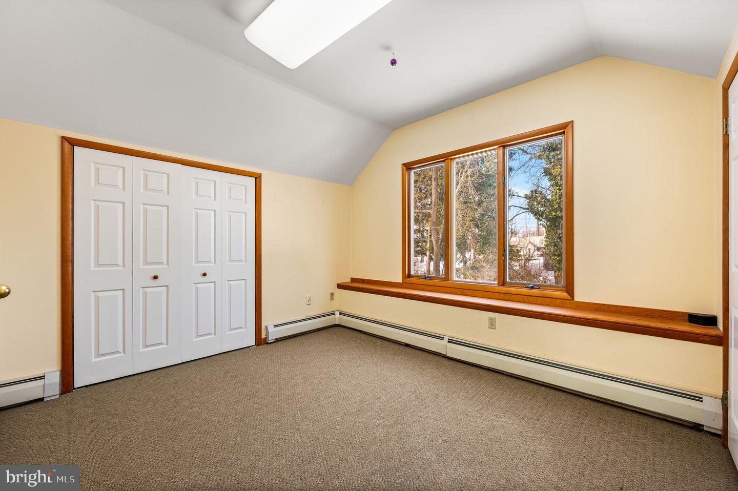 724 Fitzwatertown Rd Property Photo 32