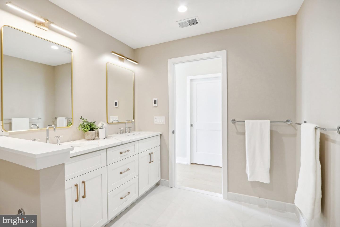 1096-1118 E Willow Grove Ave #lot 10 Property Photo 20