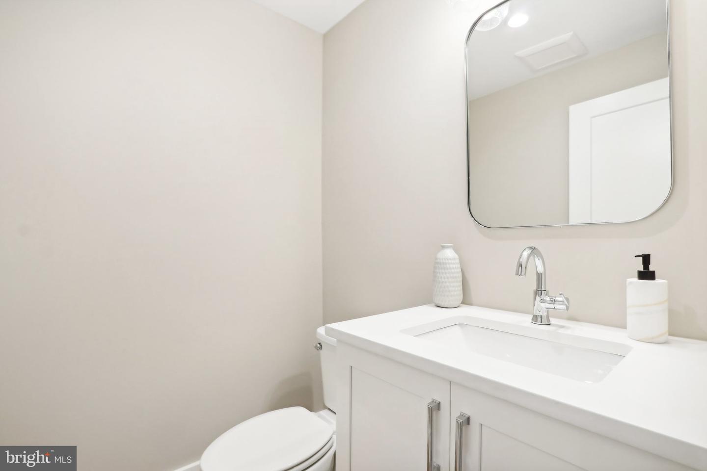 1096-1118 E Willow Grove Ave #lot 10 Property Photo 35