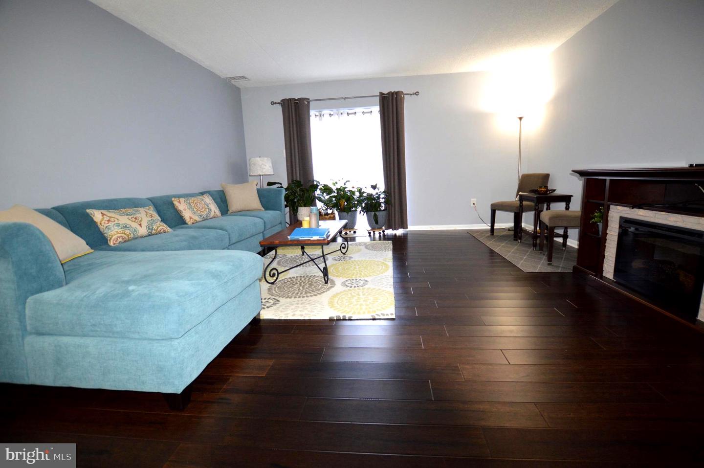 10219 Valley Forge Cir #219 Property Photo