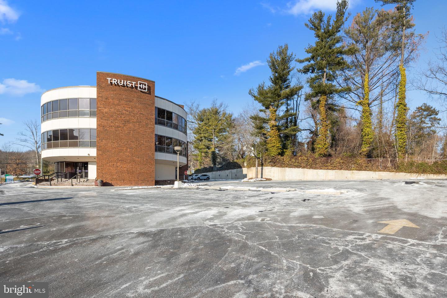 667 Welsh Rd #2 Property Photo