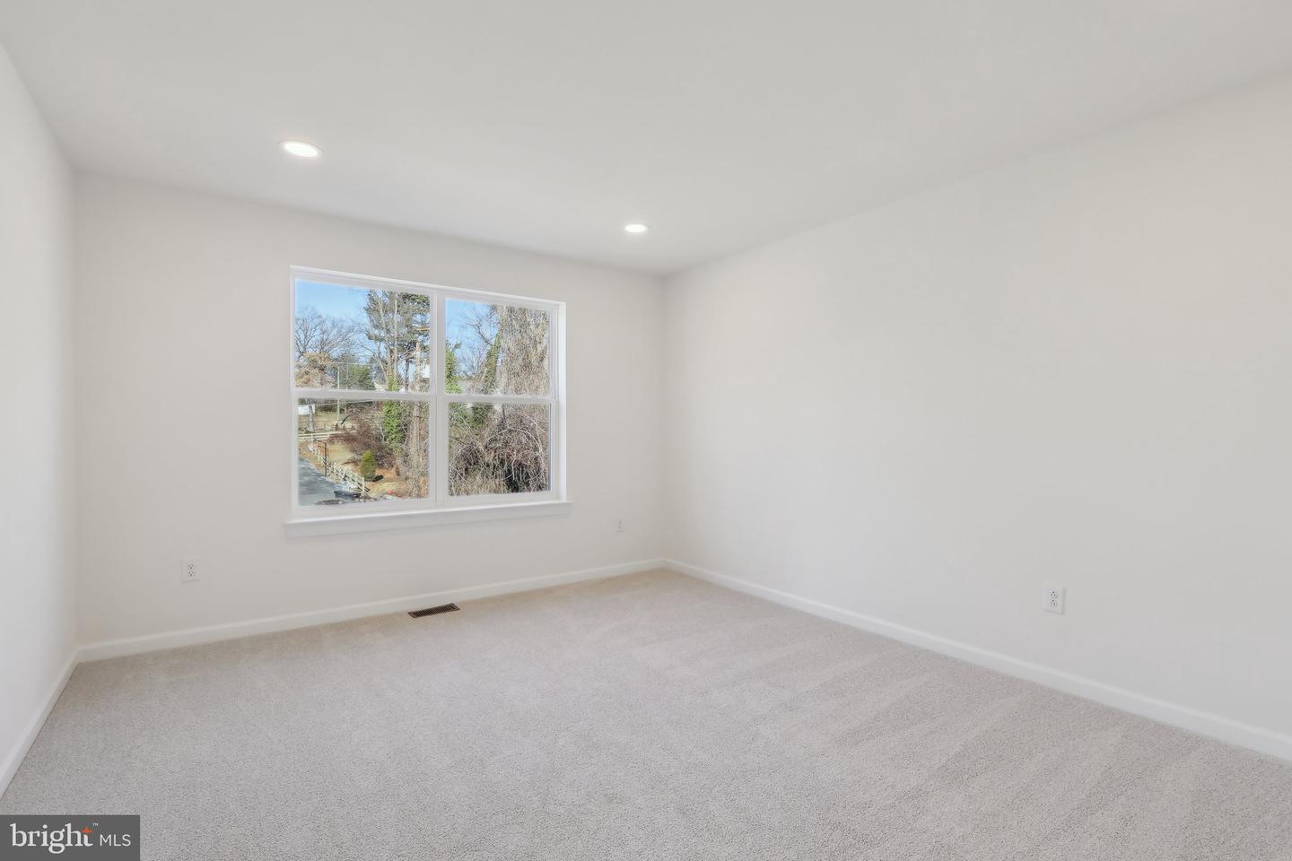 270 Harmony Ct #77b Property Photo 22