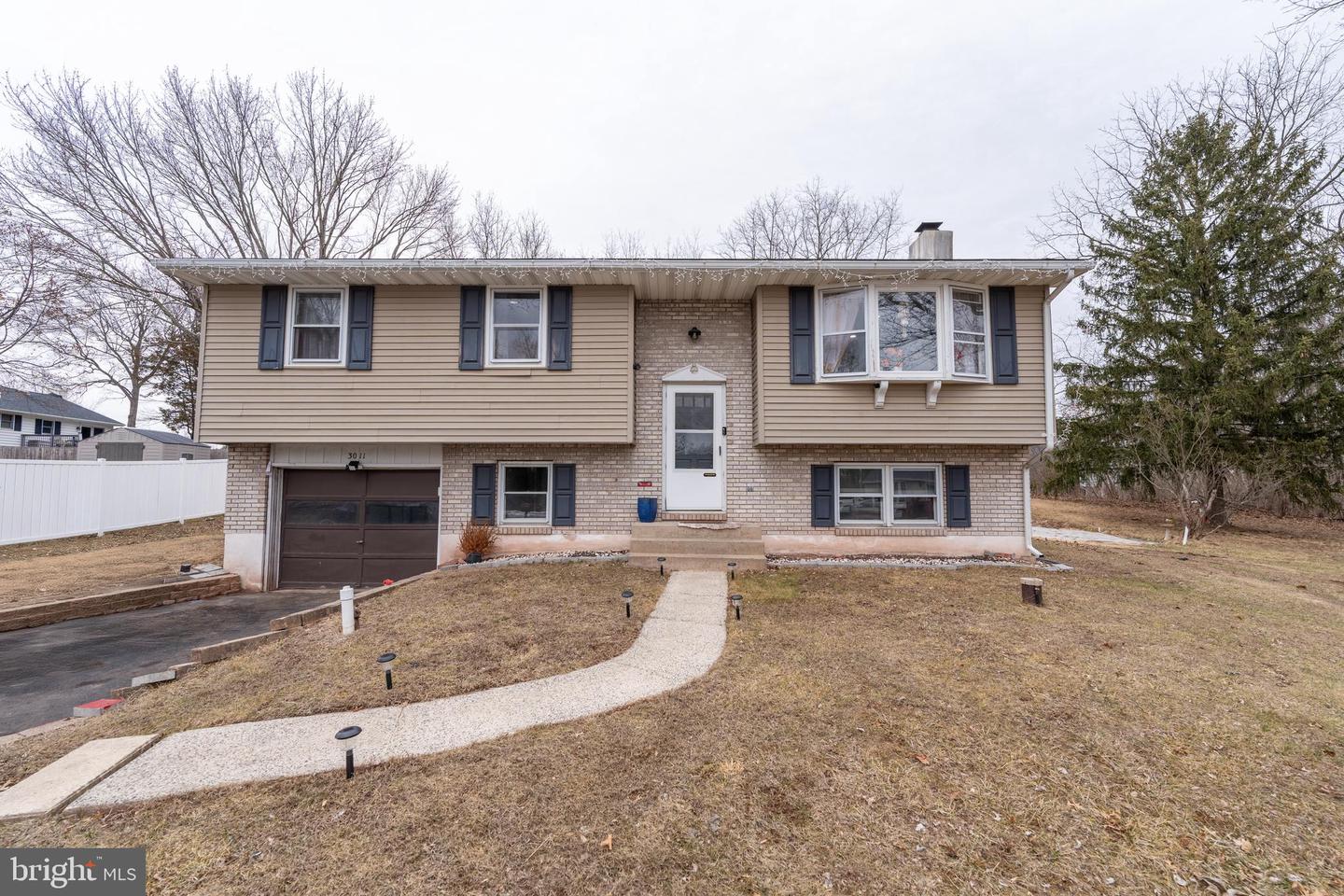3011 Mirkwood Ct Property Photo