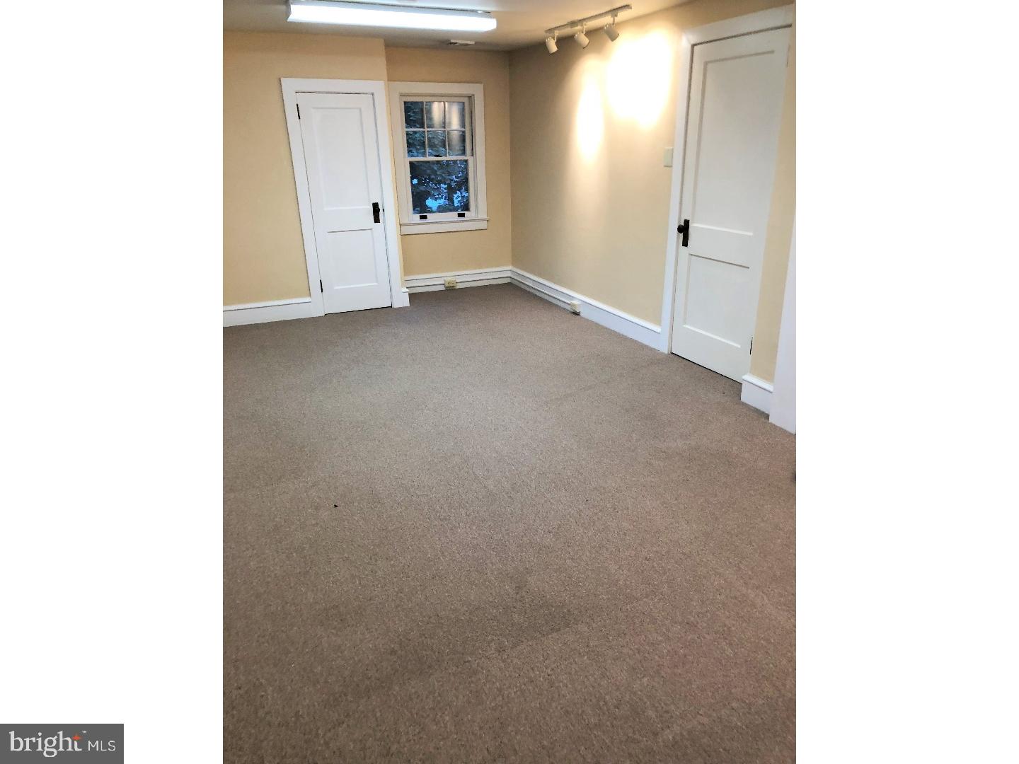 160 Rahns Rd Property Photo 7