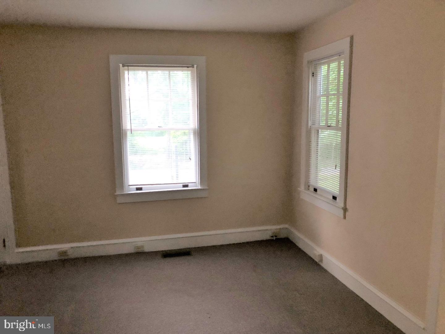 160 Rahns Rd Property Photo 13