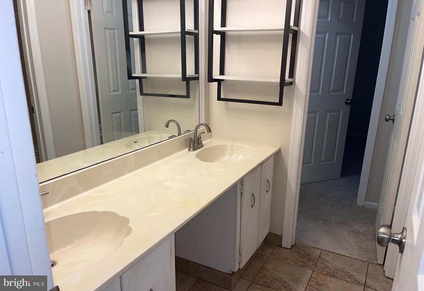 146 Kulp Property Photo 7