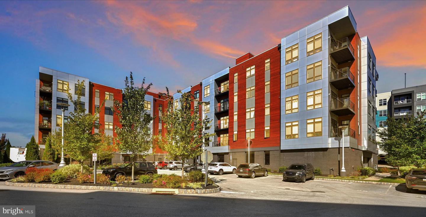575 S Goddard Blvd #507 Property Photo