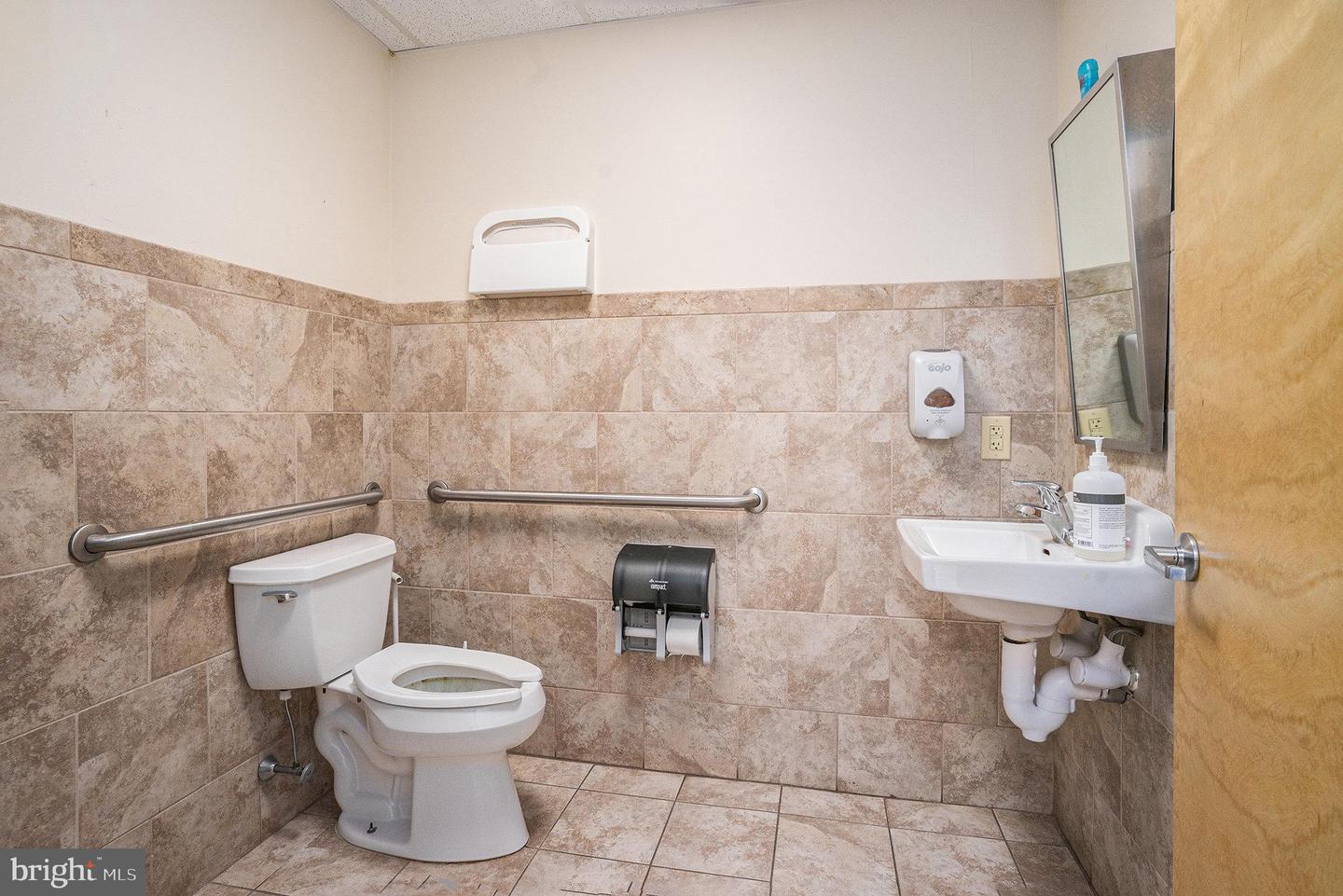 832 Germantown Pike #3 & 4 Property Photo 16